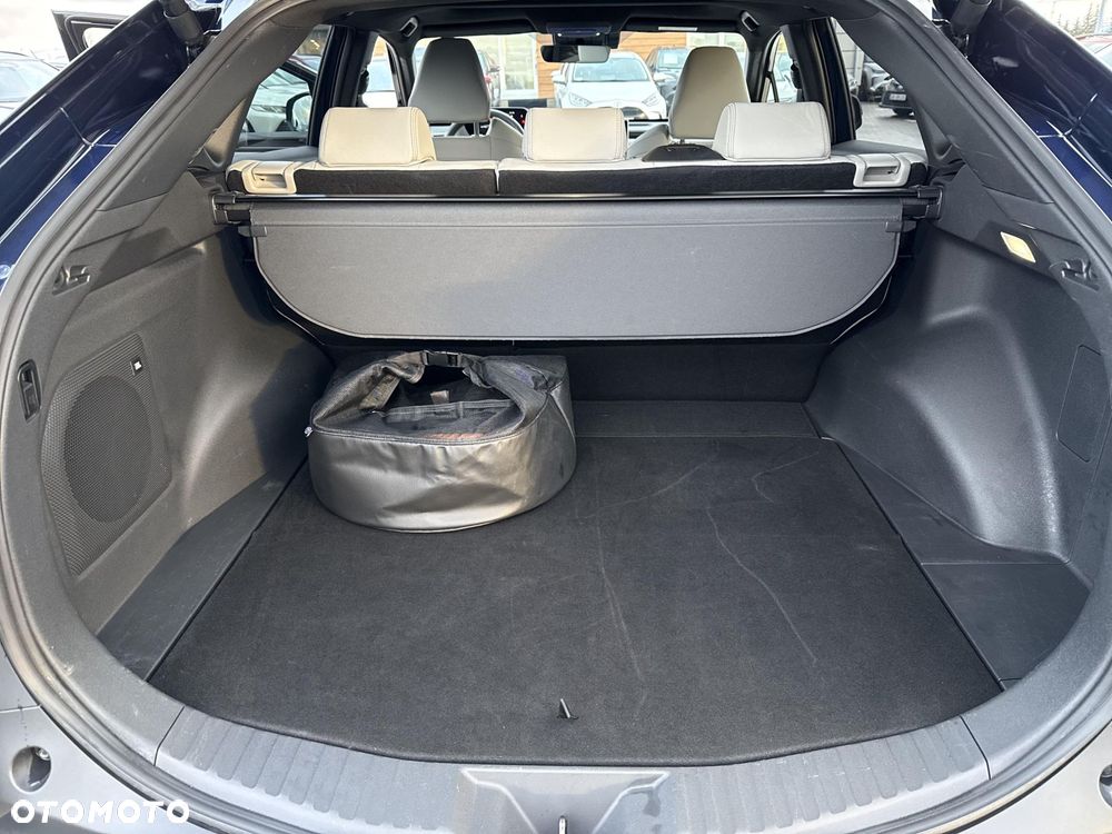 Toyota bZ4X 71.4kWh Executive - 28