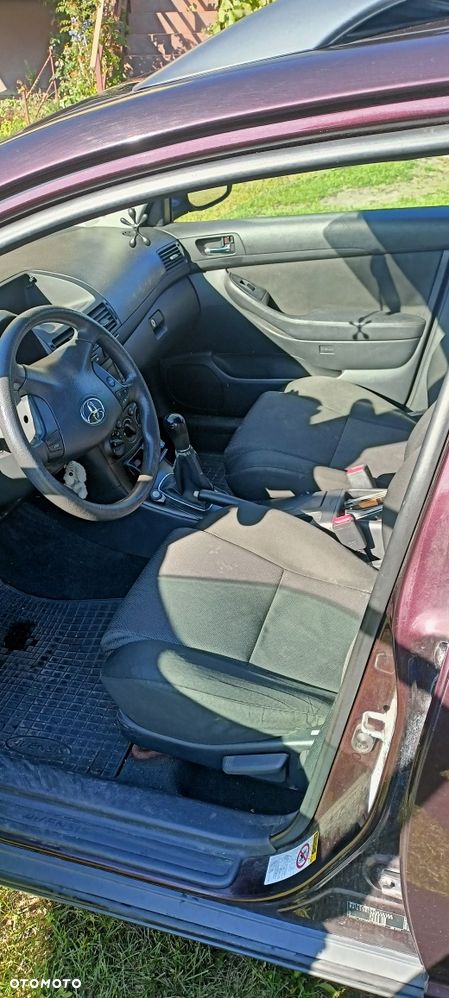 Toyota Avensis - 7