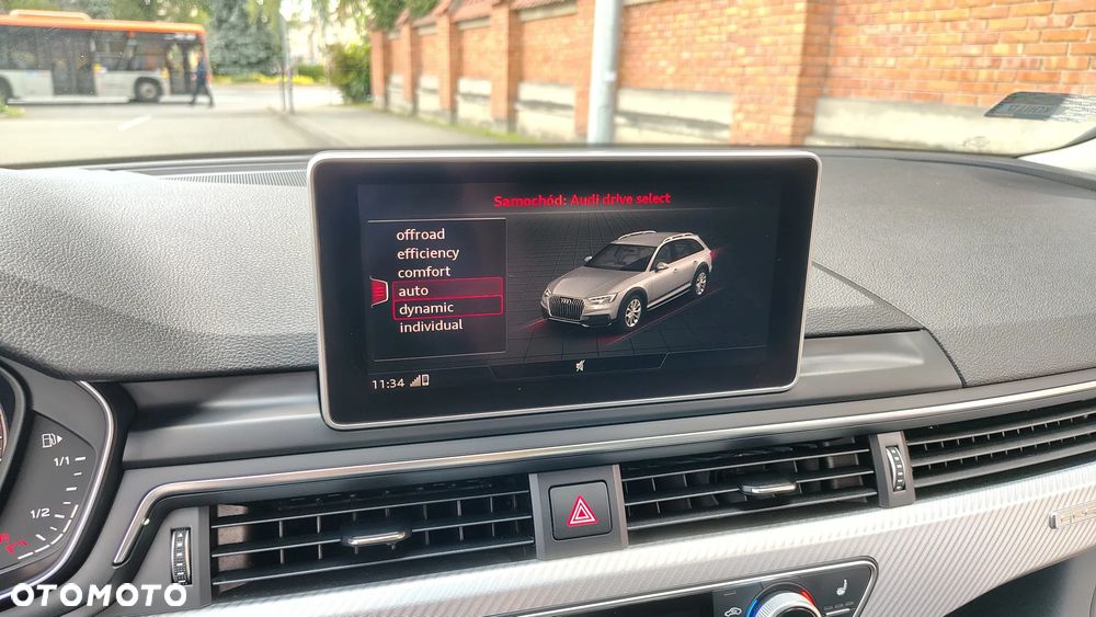 Audi A4 Allroad - 25