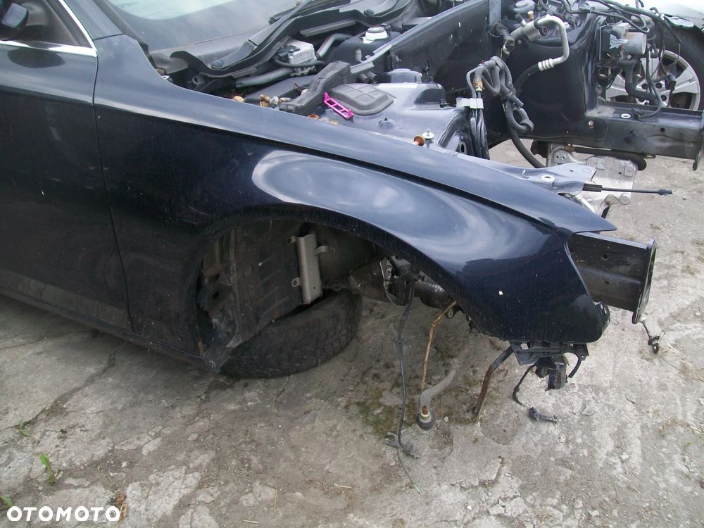 błotnik prawy przód audi a4b8 - 1