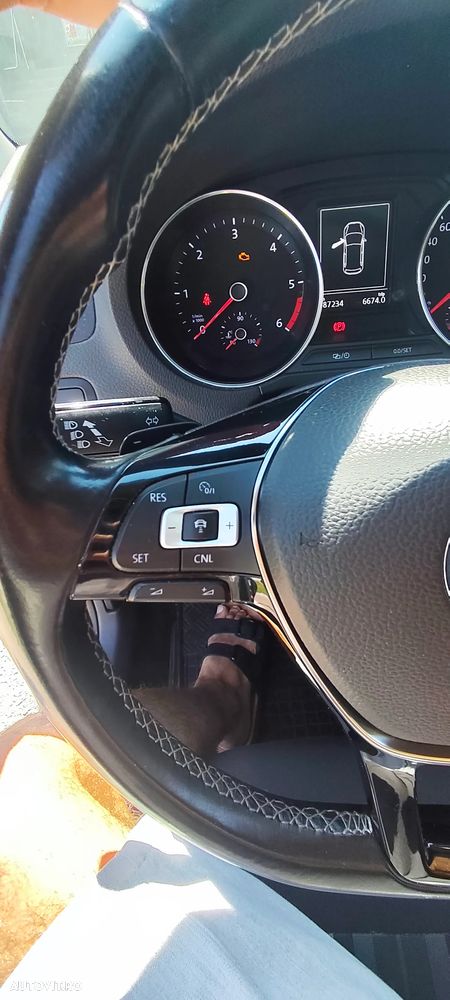 Volkswagen Polo - 13