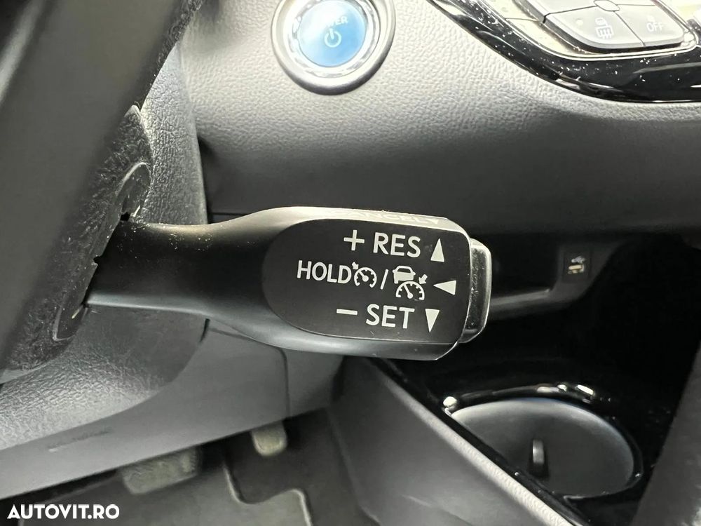 Toyota C-HR 1.8 HSD 122 CP 4x2 CVT Cult - 31