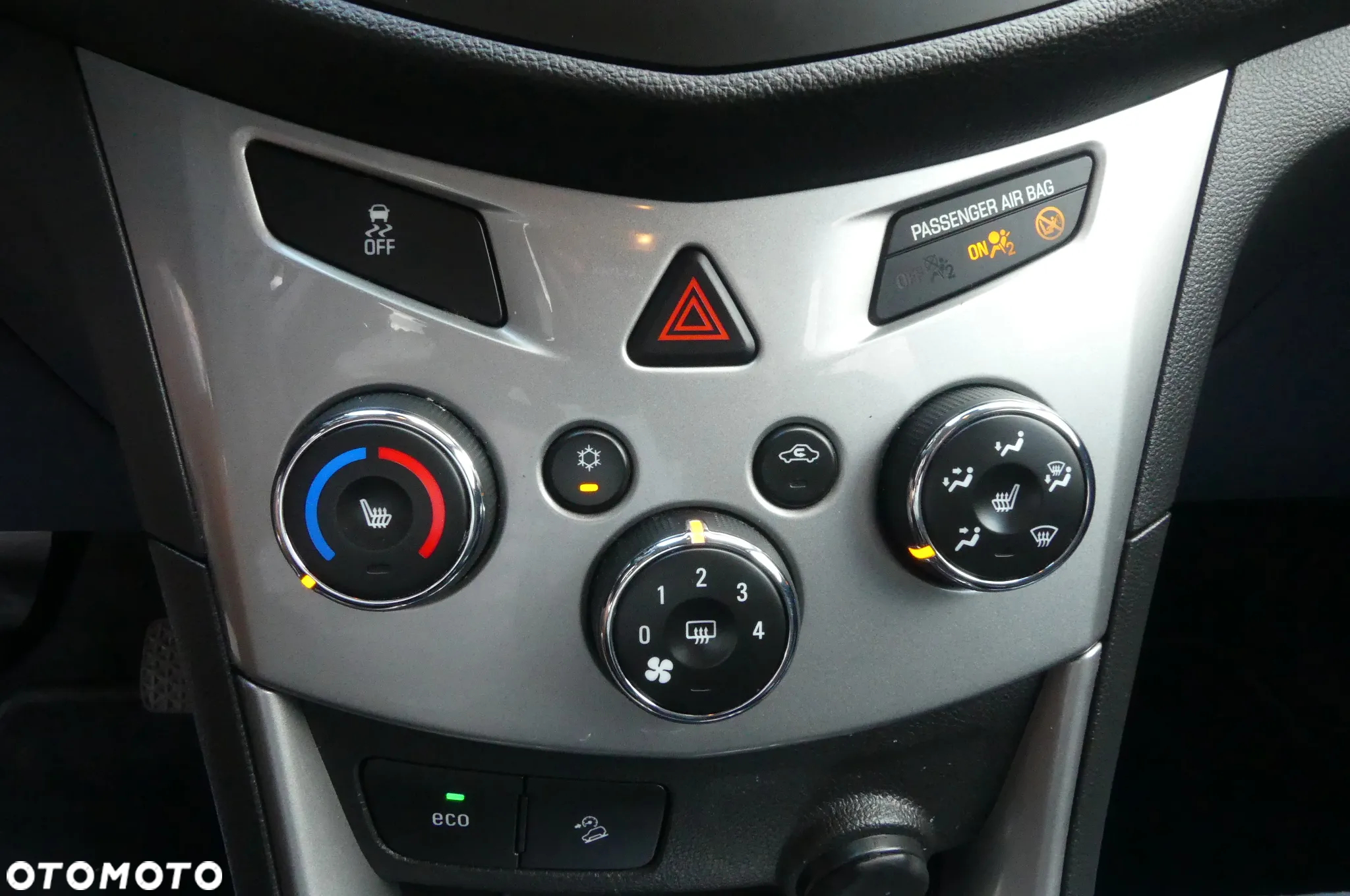 Chevrolet Trax 1.4 T LS - 14