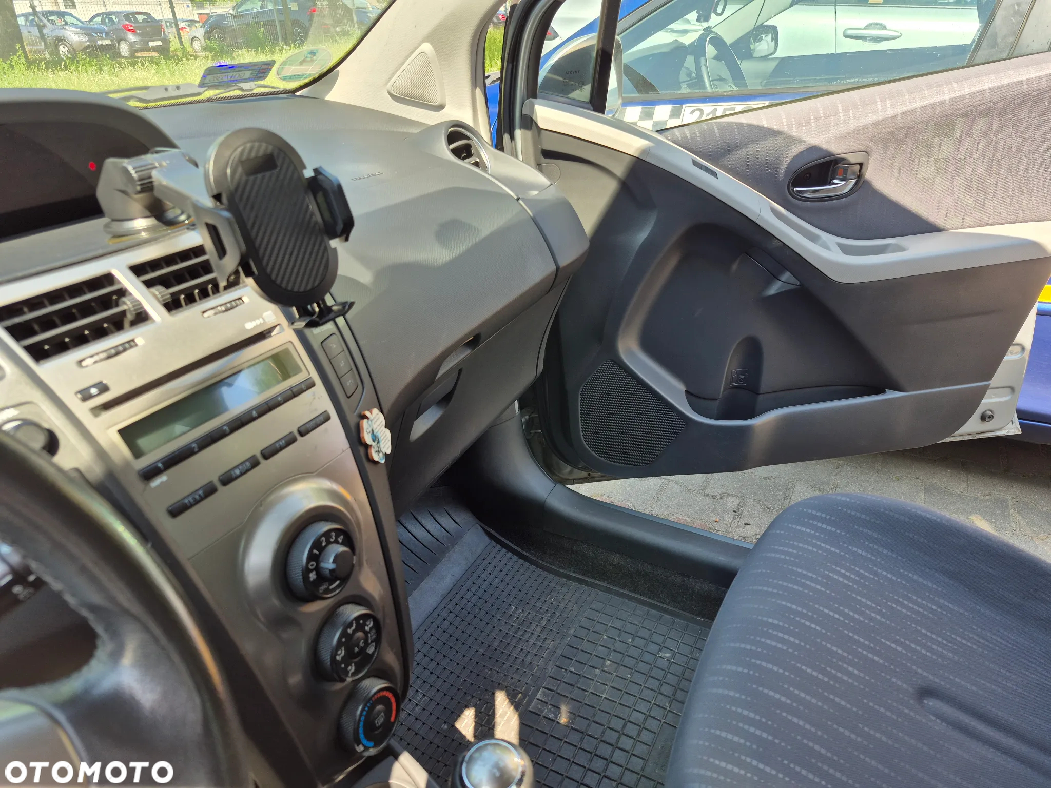 Toyota Yaris 1.33 VVT-i Cool - 9
