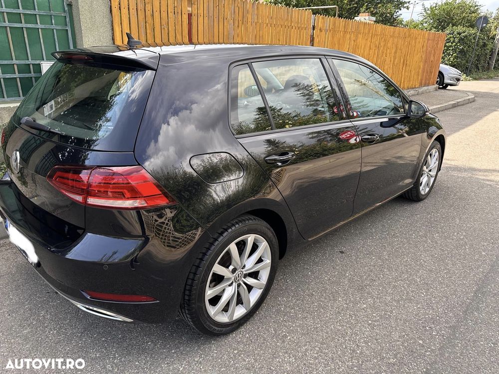 Volkswagen Golf - 3
