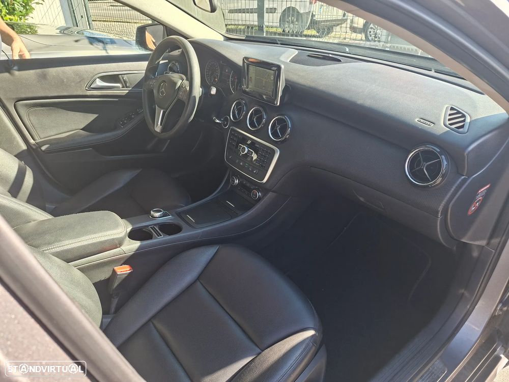 Mercedes-Benz A 220 CDI (BlueEFFICIENCY) 7G-DCT Style - 17