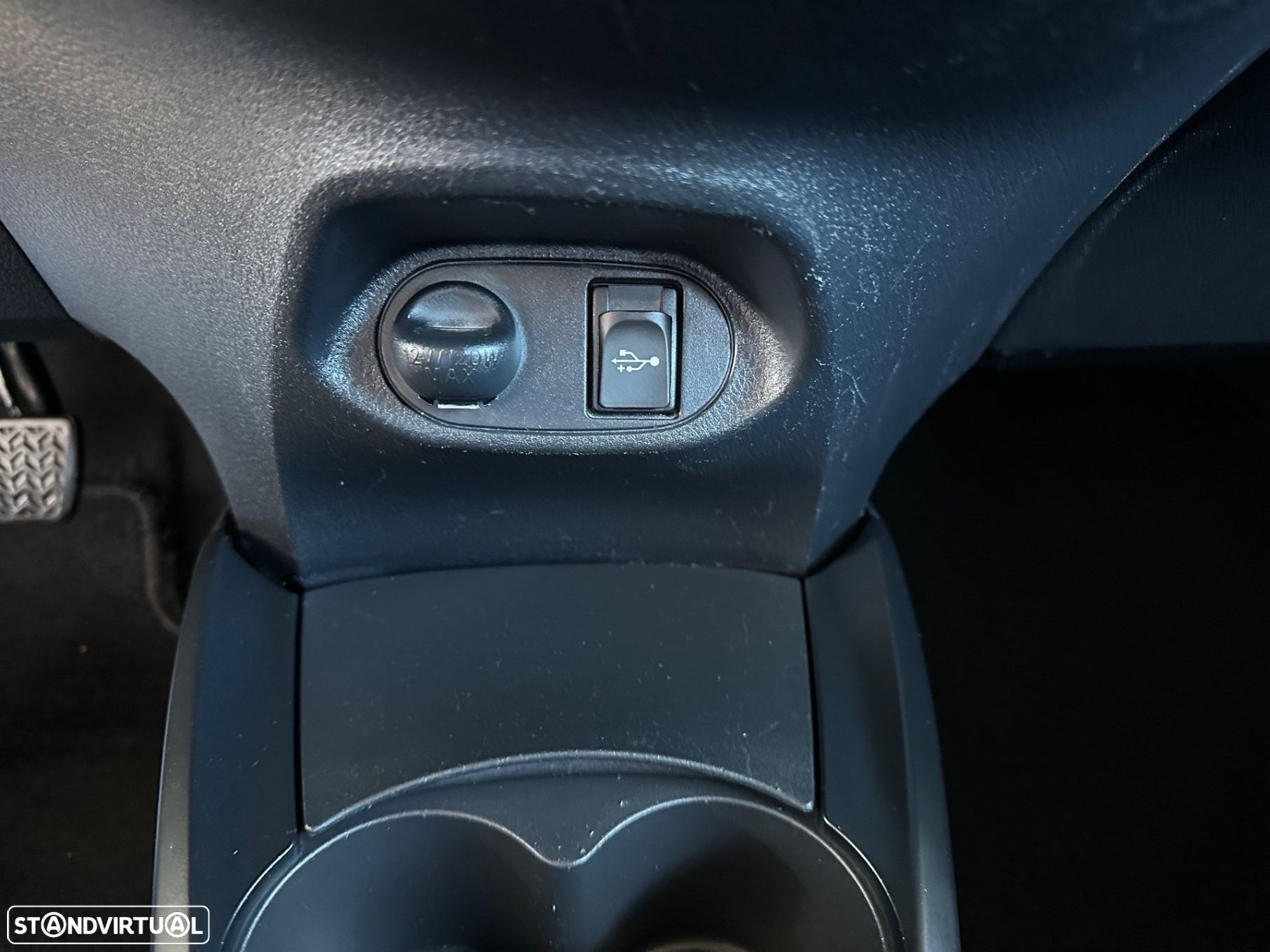 Toyota Yaris 1.4 D-4D ACtive+AC - 10