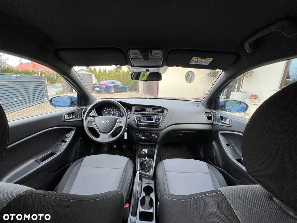 Hyundai i20 1.2 Comfort - 22