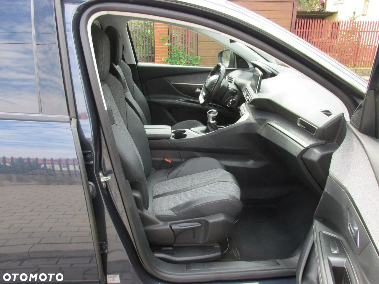 Peugeot 5008 1.5 BlueHDI Allure S&S - 8