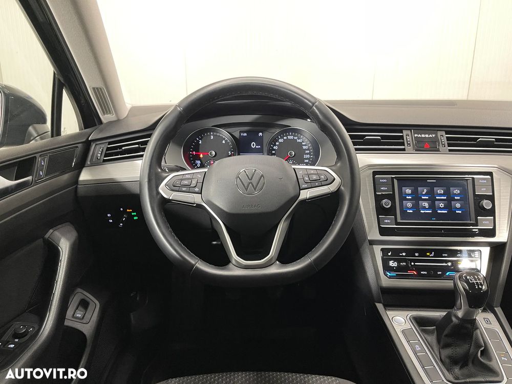 Volkswagen Passat 2.0 TDI Advance - 7