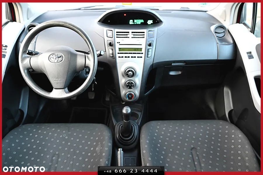 Toyota Yaris 1.3 VVT-i Luna - 14