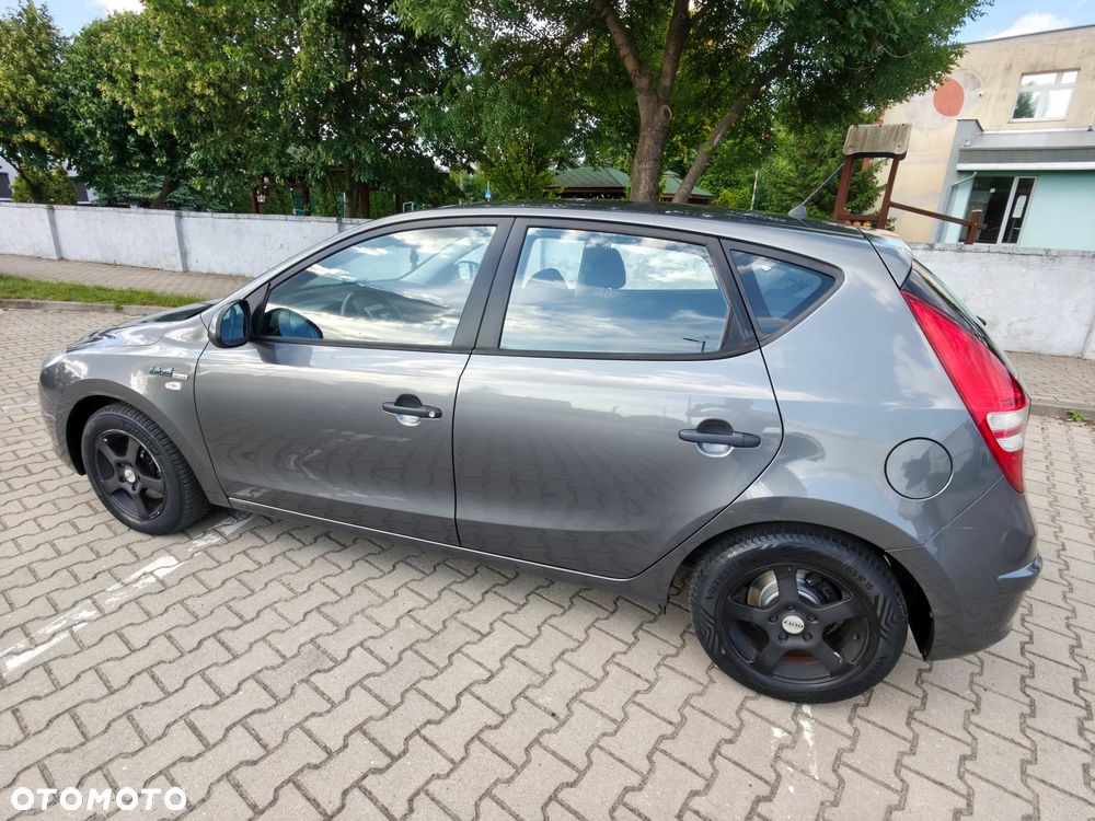 Hyundai i30 1.6 CRDi Classic EU5 - 26