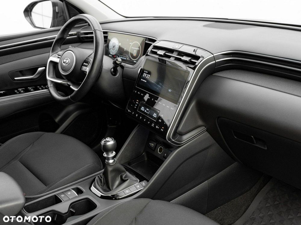 Hyundai Tucson 1.6 T-GDi Executive 2WD - 32