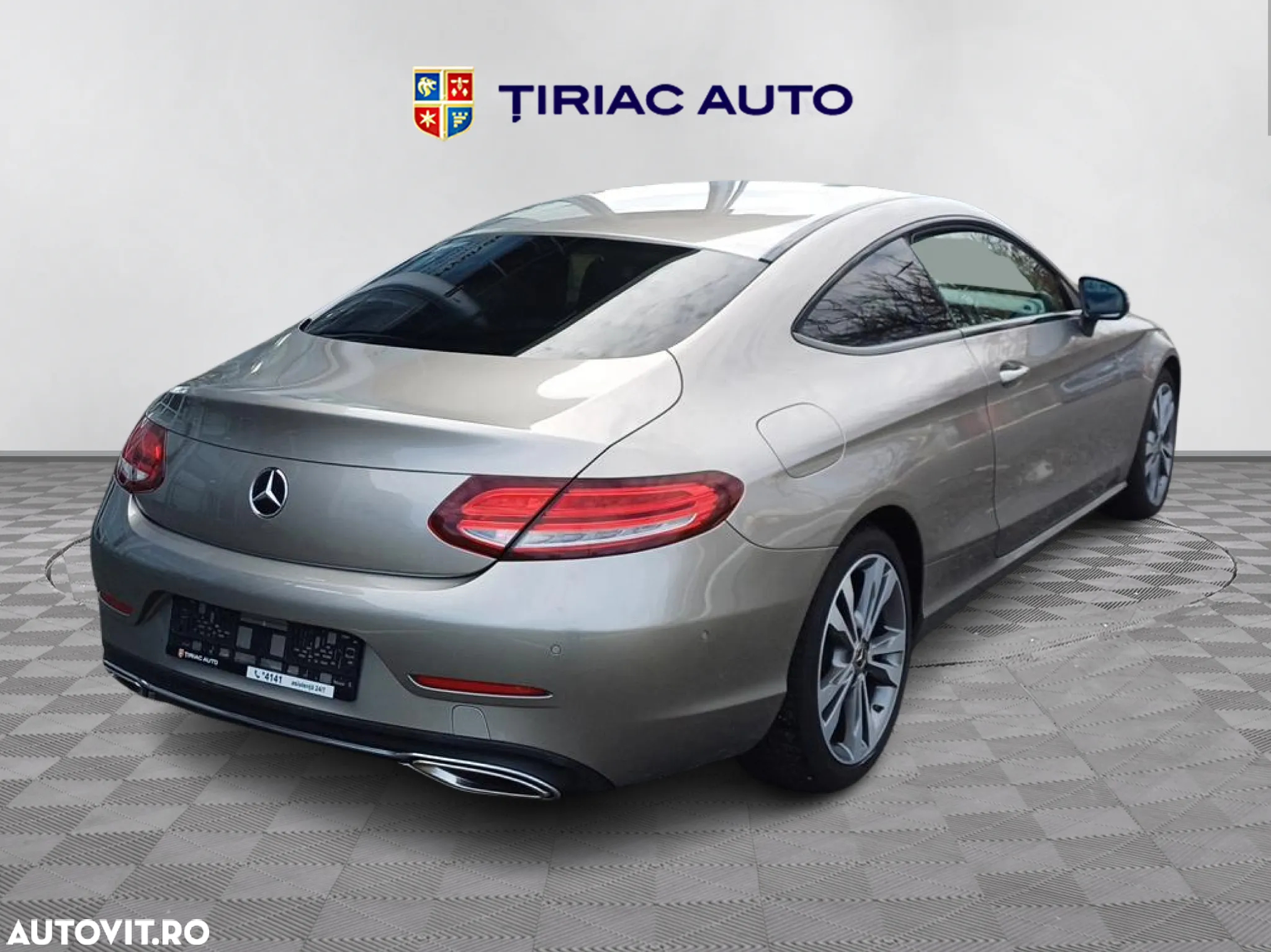 Mercedes-Benz C - 6