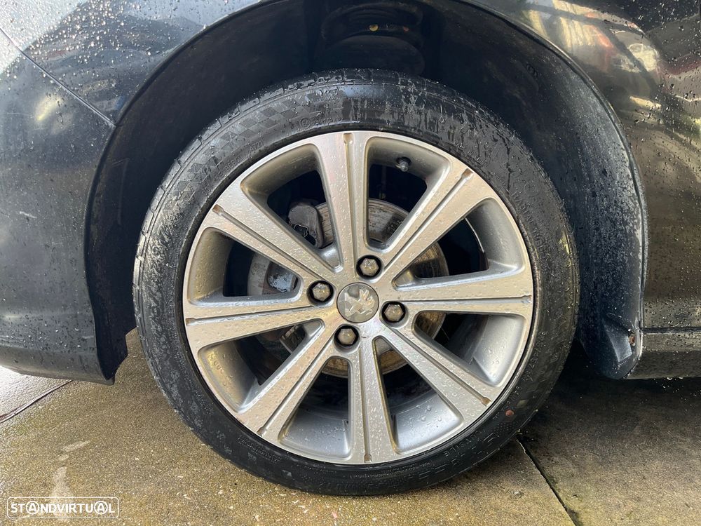 Peugeot 308 SW 1.6 e-HDi Allure CVM6 - 12