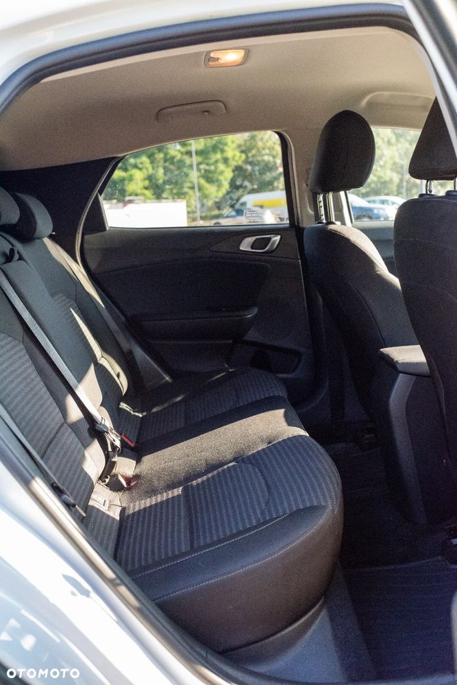 Kia XCeed 1.5 T-GDI M - 12