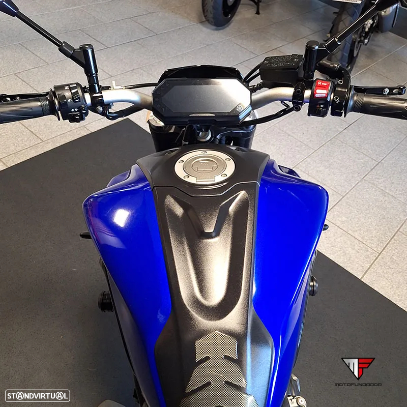 Yamaha MT-07 - 5