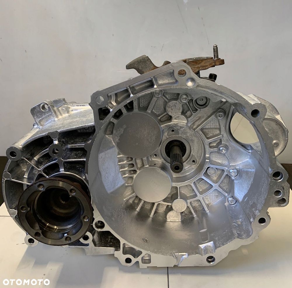 SKRZYNIA 6 BIEGÓW PGT AUDI A3 TT 2,0 TDI - 1