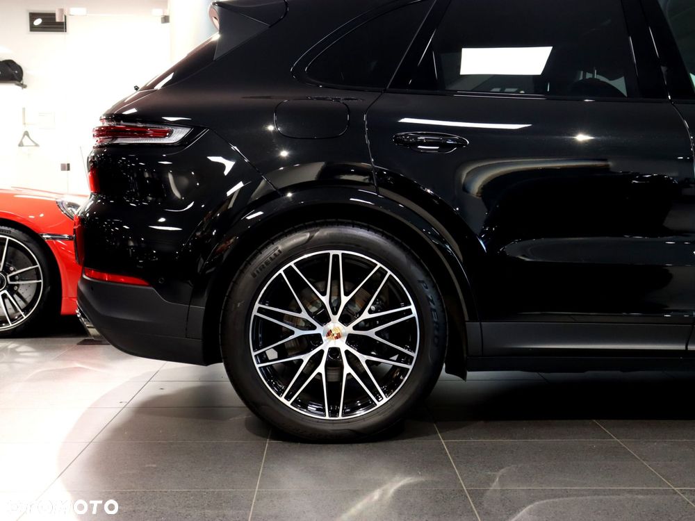 Porsche Cayenne E-Hybrid PHEV - 13