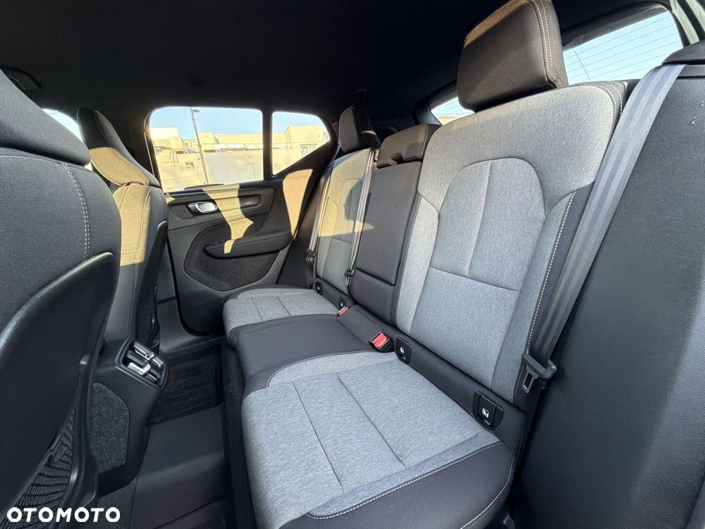 Volvo XC 40 - 12
