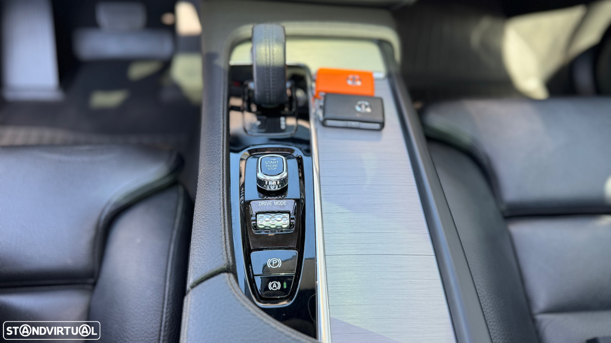 Volvo XC 90 2.0 T8 PHEV Inscription AWD - 29