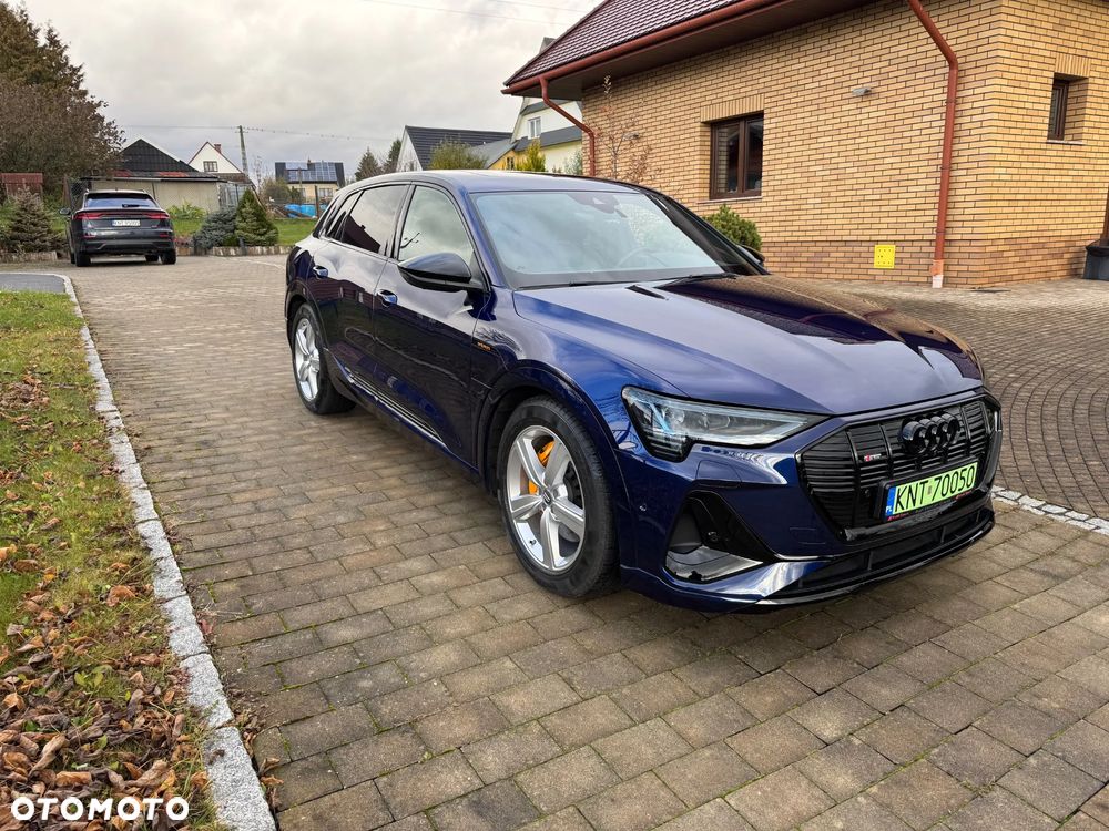 Audi e-tron 55 quattro S line - 4