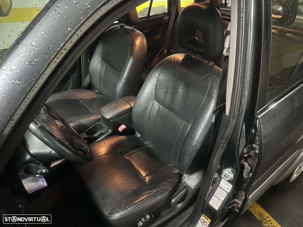 Toyota RAV4 2.0 D-4D Pack 2 - 5