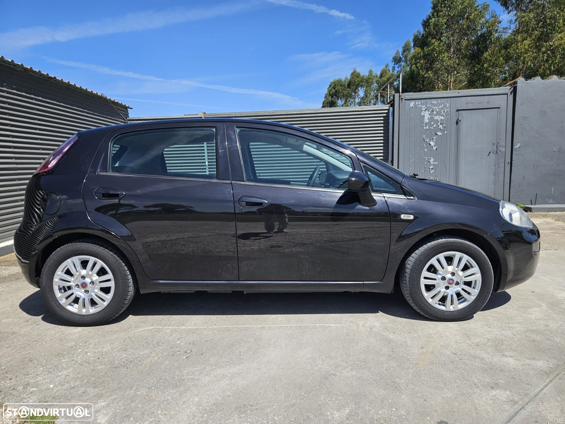 Fiat Punto 1.3 M-Jet Lounge S&S - 7