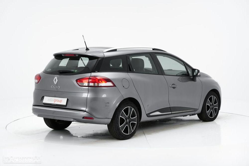 Renault Clio Sport Tourer - 3
