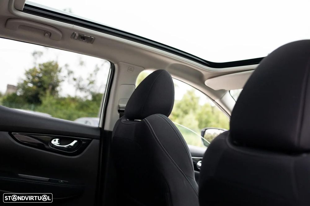 Nissan Qashqai 1.5 dCi N-Connecta DCT - 21