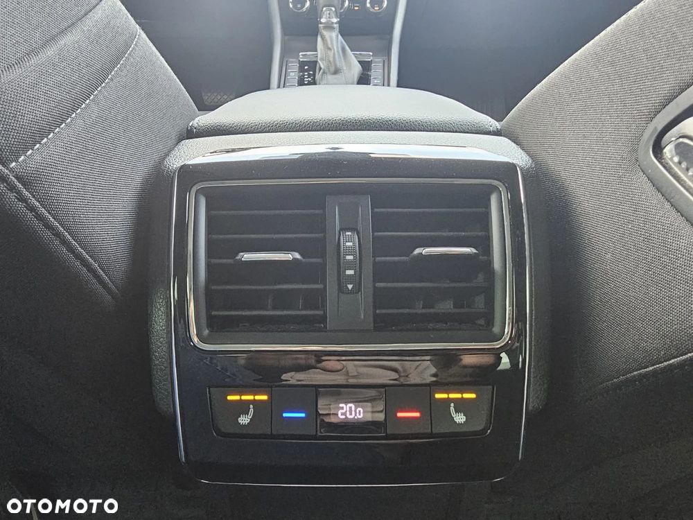 Skoda Superb 2.0 TSI Style DSG - 16