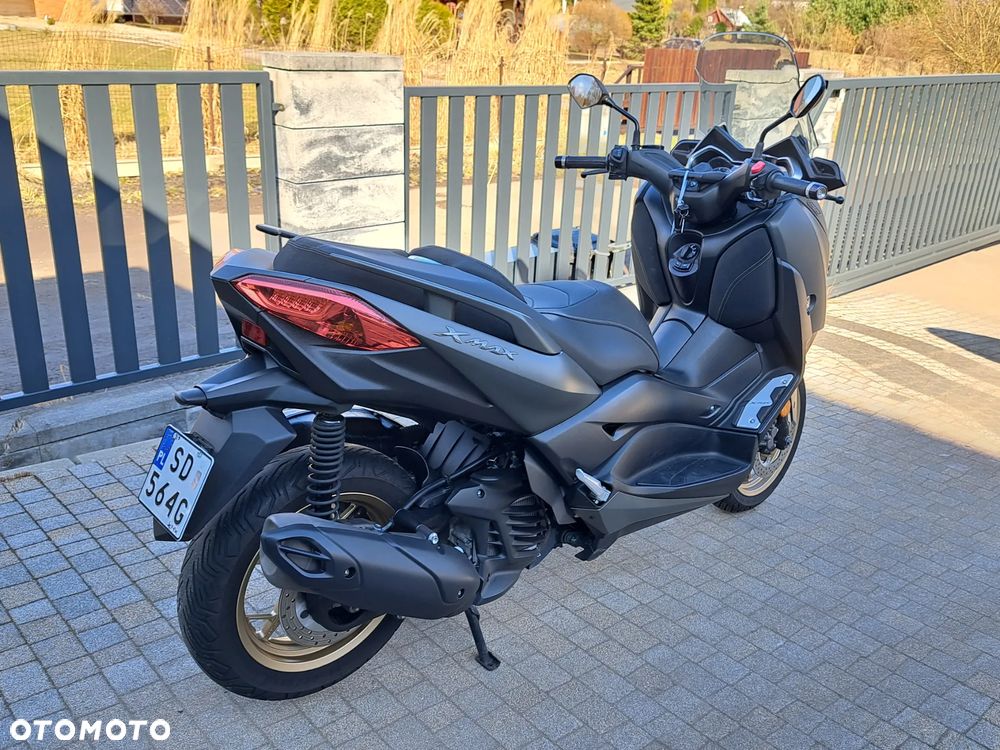 Yamaha X-max - 24