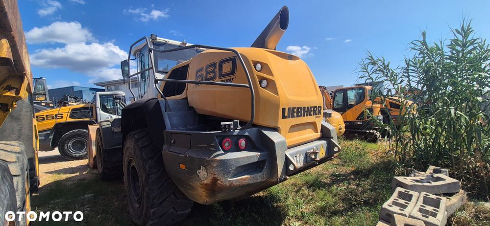Liebherr L580 - 8