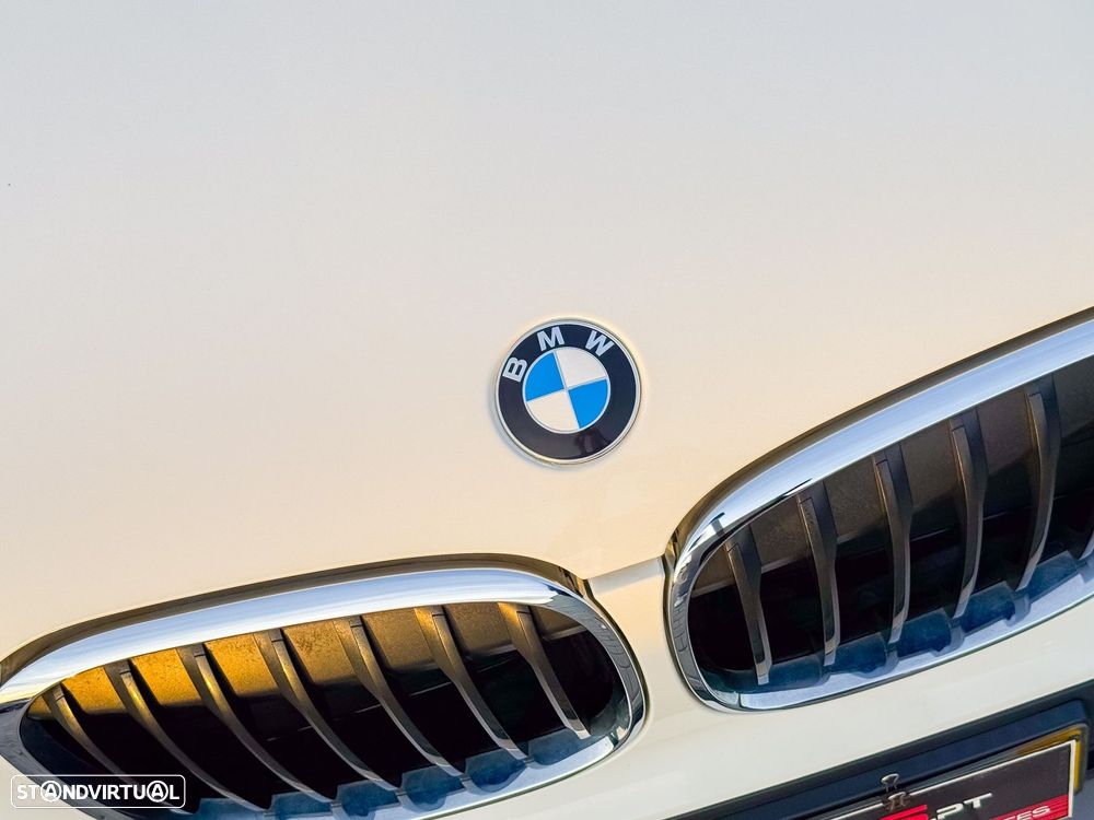 BMW X1 16 d sDrive Advantage - 30