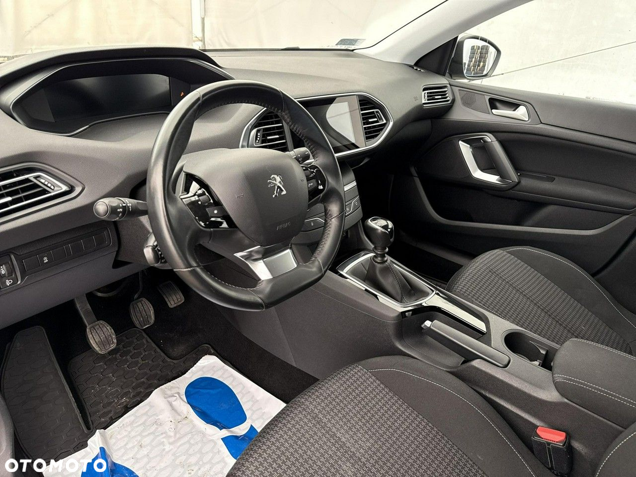 Peugeot 308 1.5 BlueHDi Active S&S - 13