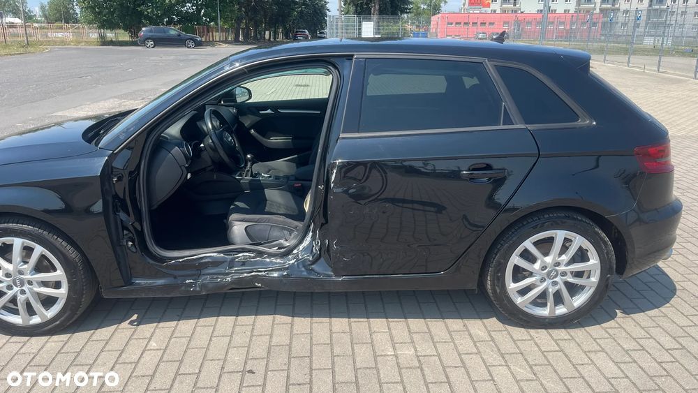 Audi A3 Sportback 1.4 TFSI Attraction - 8