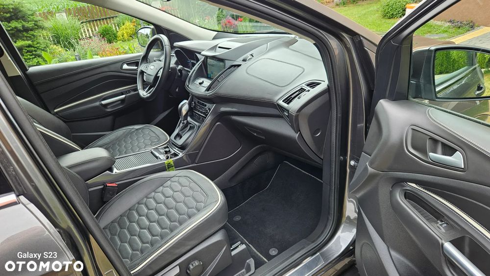 Ford Kuga 2.0 TDCi 4x4 Vignale - 16