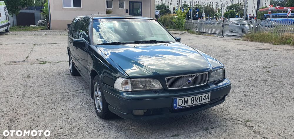Volvo V70 2.4 - 20