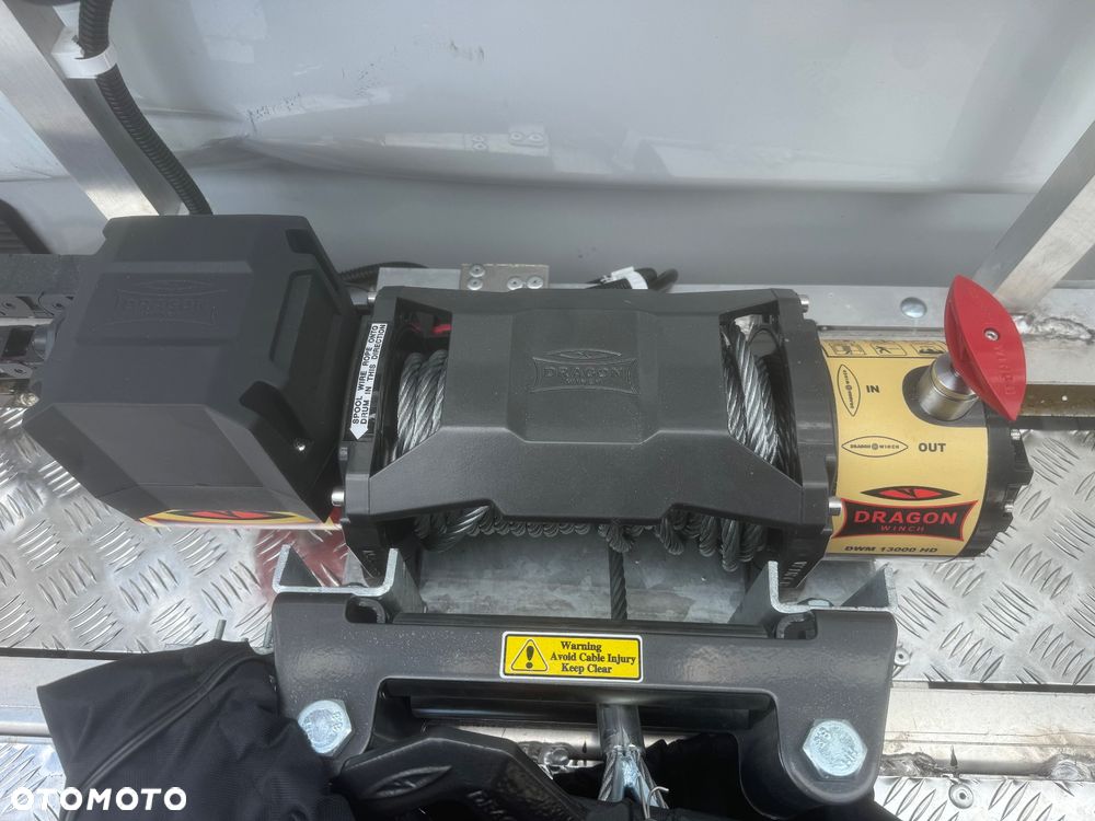 Mercedes-Benz Sprinter - 10