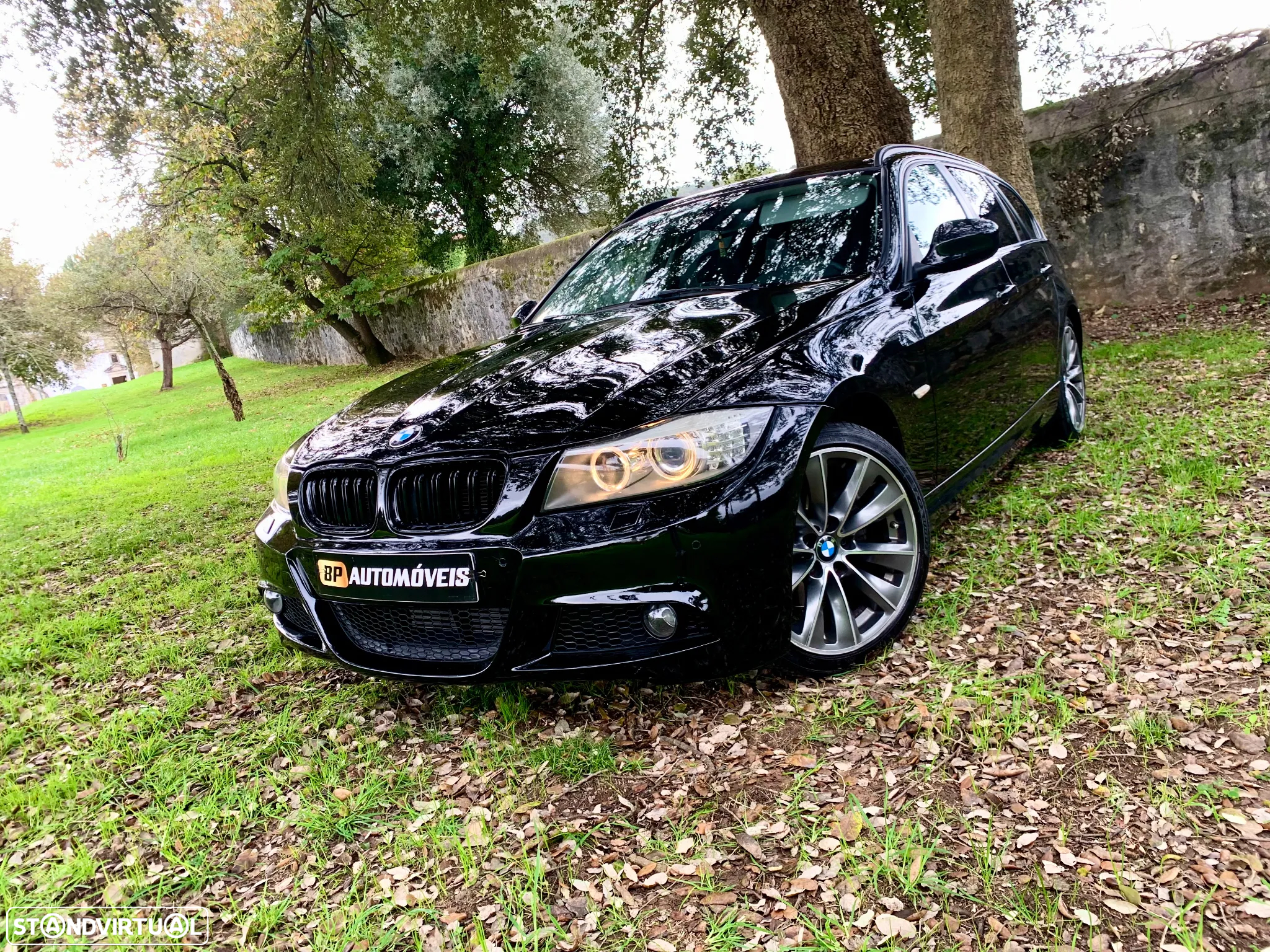 BMW 318 d Touring Pack M - 2