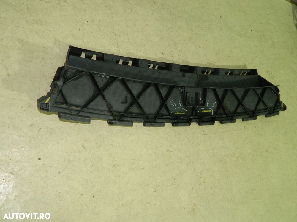 Priza aer  /  Tunel aer  /  Deflector aer inferior bara fata, VW Touareg, 2010, 2011, 2012, 2013, 2014, 2015, , 7P6121293C - 8