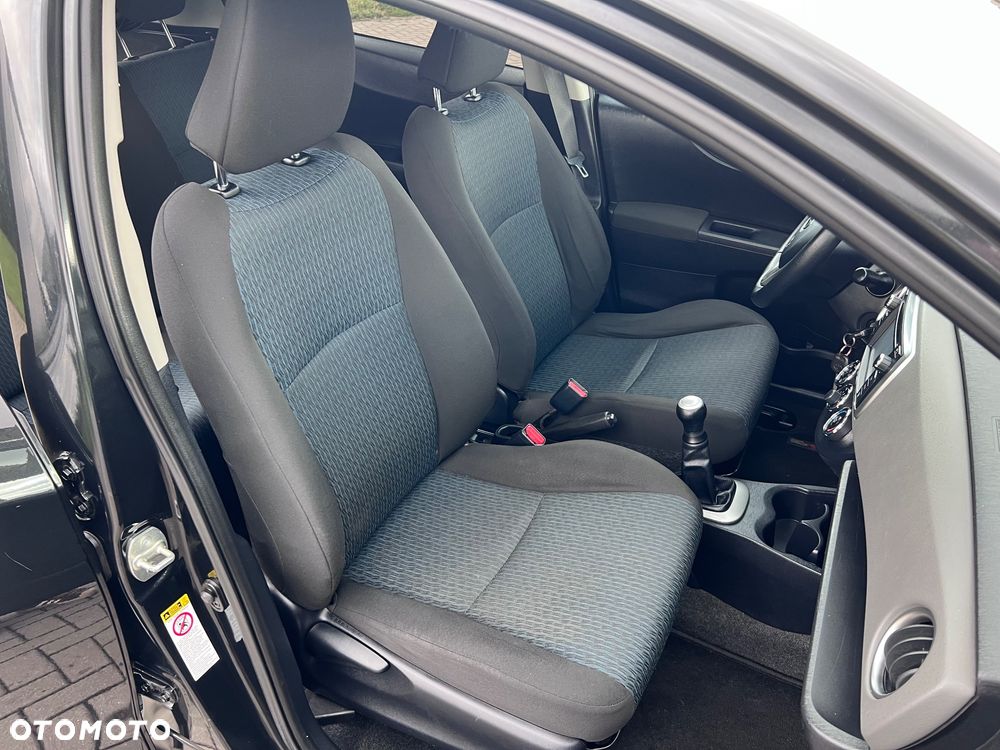 Toyota Yaris - 22
