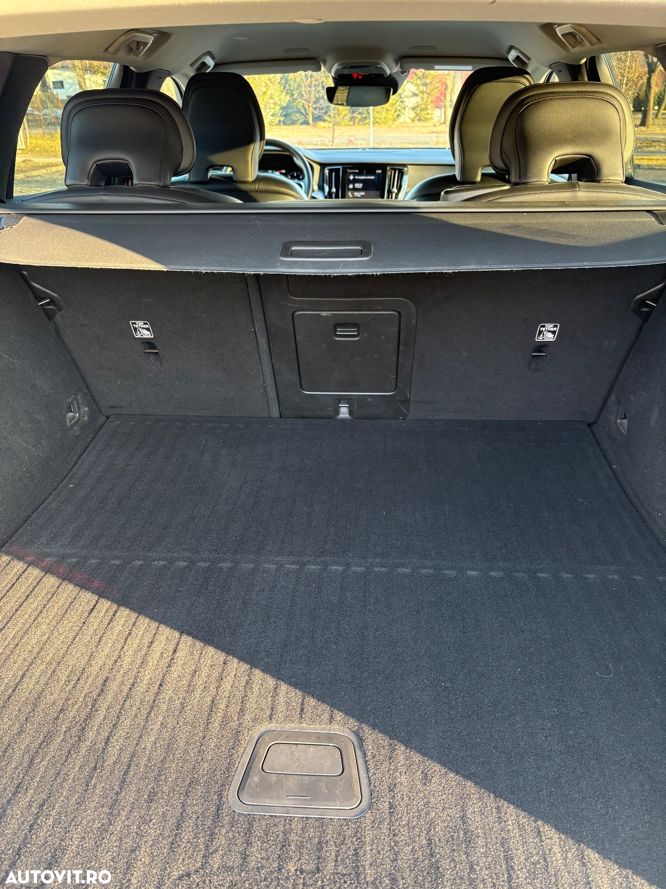 Volvo V60 Cross Country D4 AWD Geartronic - 12