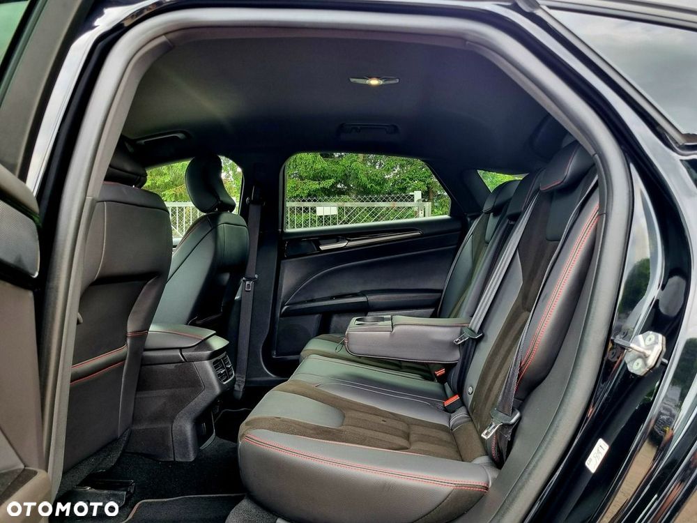 Ford Mondeo - 11