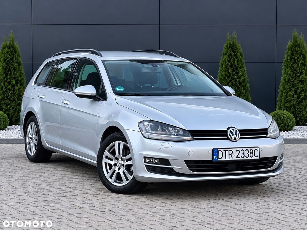 Volkswagen Golf 1.6 TDI BlueMot Comfortline DSG - 1
