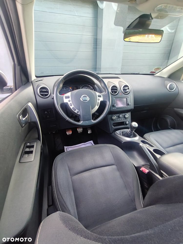 Nissan Qashqai 2.0 tekna - 8