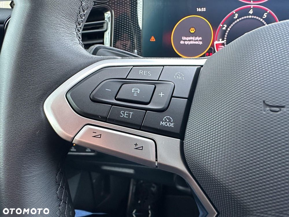 Volkswagen Tiguan - 18