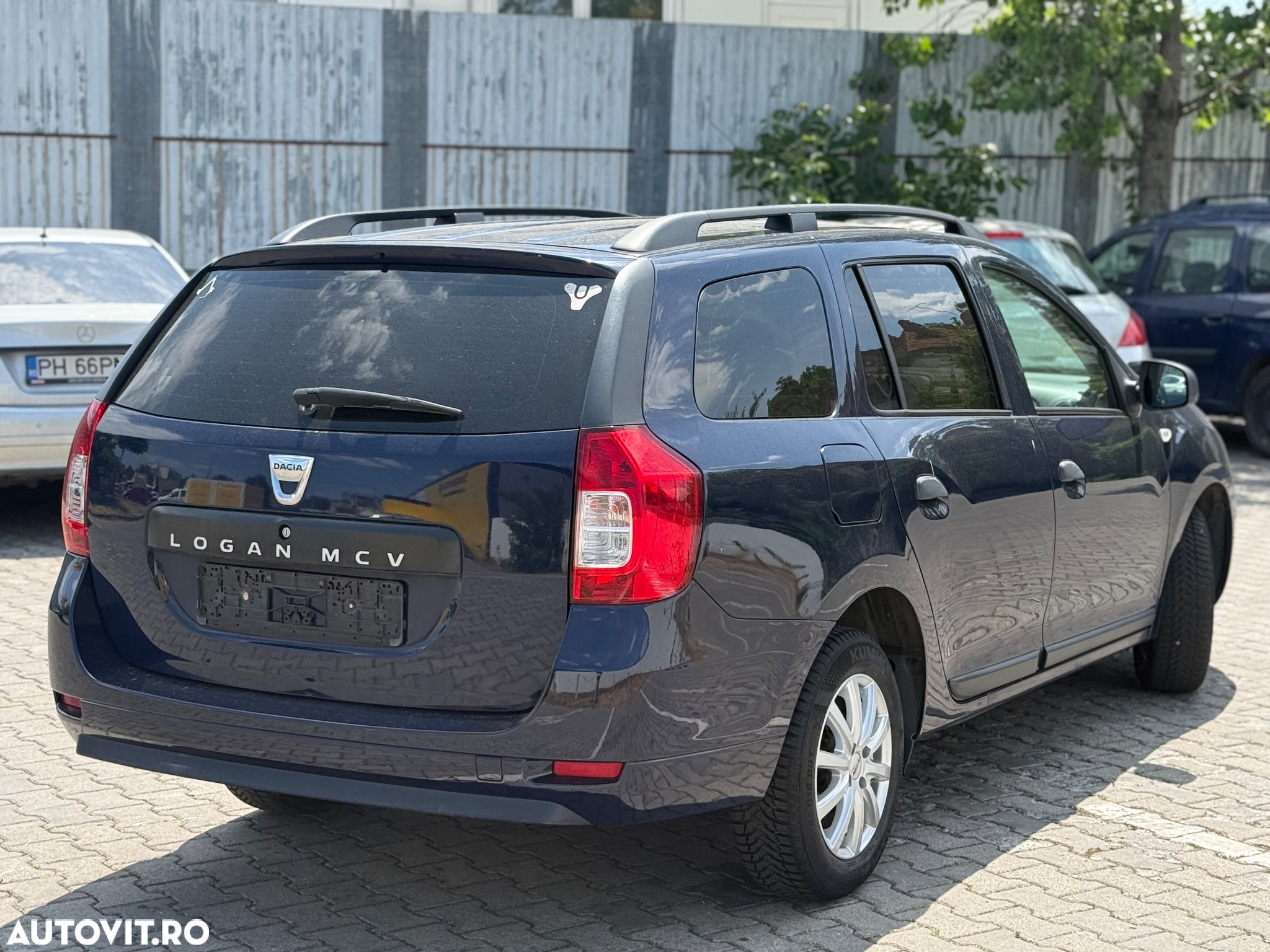 Dacia Logan MCV 1.2 16V 75 Essentiel - 3