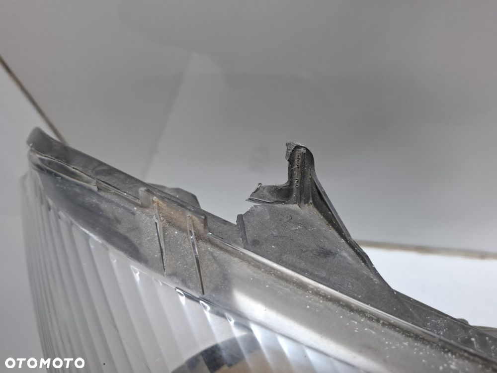 LAMPA PRAWA PRZEDNIA PRZÓD MERCEDES W906 LIFT ZWYKŁA H7 A9068202461 - 5
