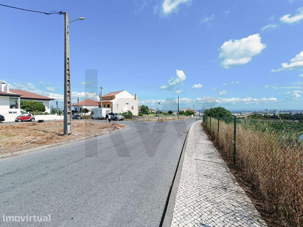 Terreno para Construção com Vista Deslumbrante e Projeto Aprovado no B - Grande imagem: 2/14